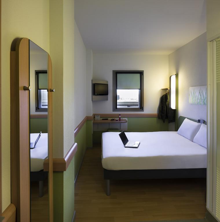 Ibis Budget Sevilla Aeropuerto Pokój zdjęcie